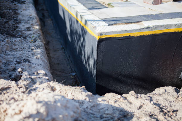 Professional Foundation Crack Repair technician working in Riddleton, TN